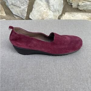 Aerosole Burgundy Casual Suede Slip-On Shoes Size 6
